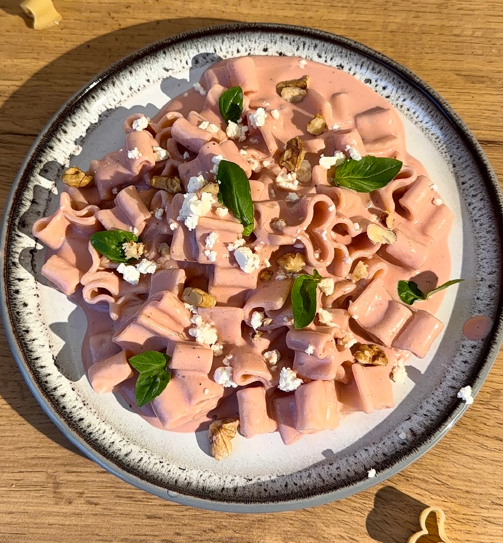 Creamy Pink Beetroot Cottage Cheese Pasta